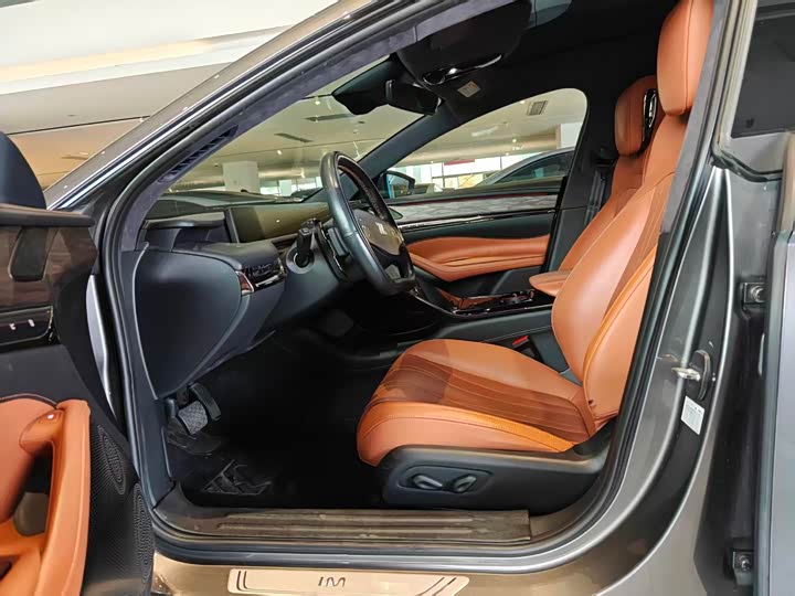 Photo 7 - IM motors L7