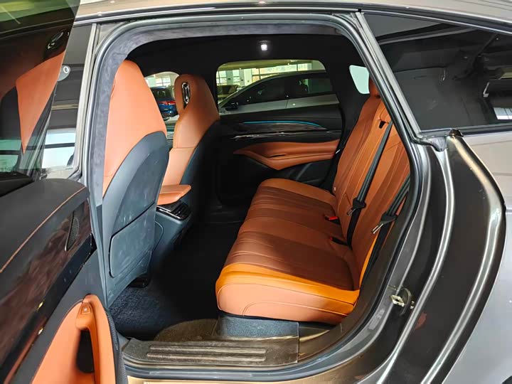 Photo 8 - IM motors L7