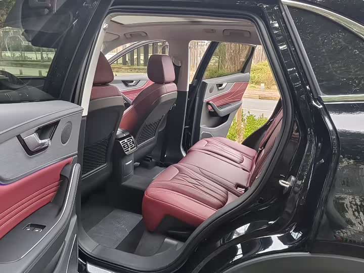 Фото 5 - Hongqi HS5