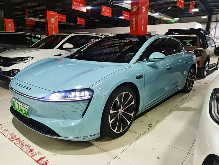 Фото 1 - Luxeed S7