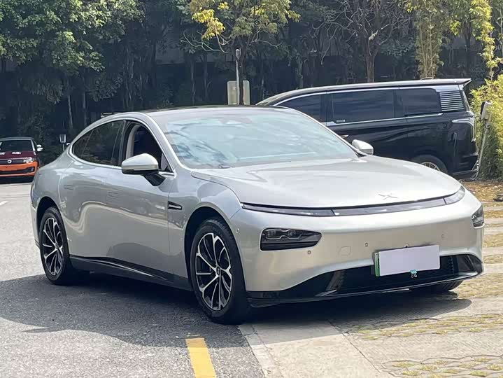 Фото 7 - XPeng P7