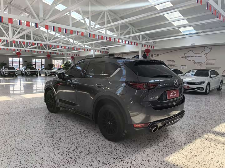 Photo 4 - Mazda CX-5