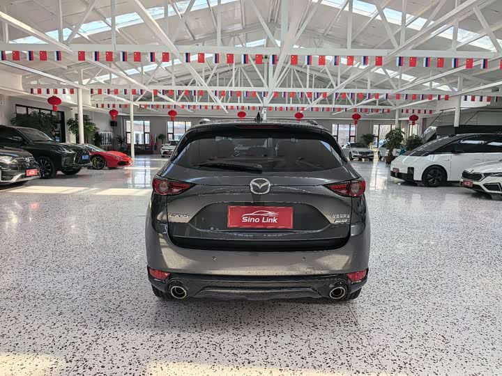 Photo 5 - Mazda CX-5