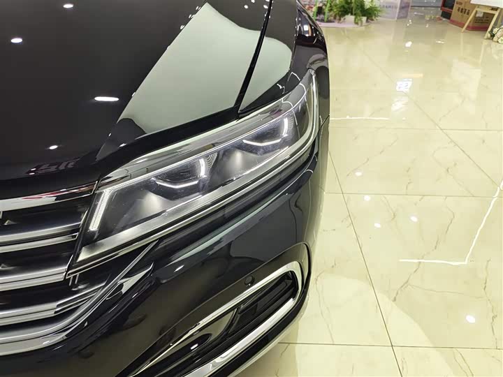 Фото 9 - Volkswagen Phideon