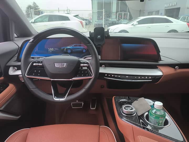 Фото 5 - Cadillac Optiq