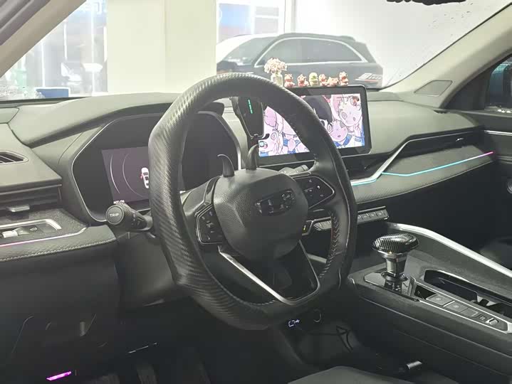 Фото 4 - Geely Preface