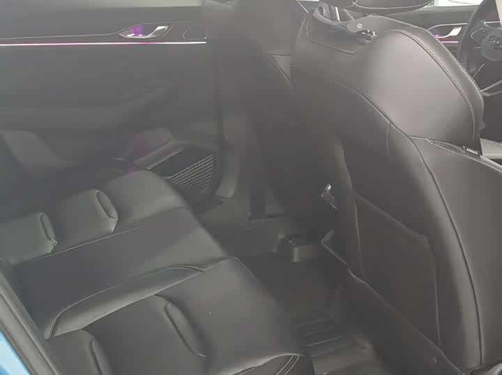 Фото 9 - Geely Preface