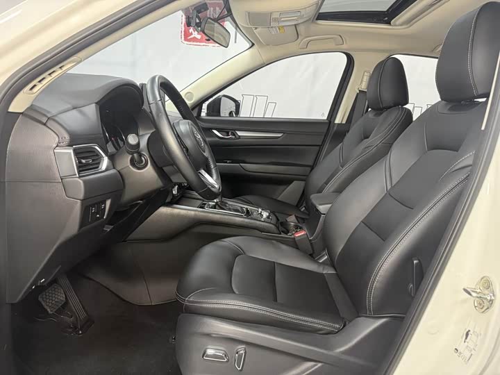 Фото 8 - Mazda CX-5