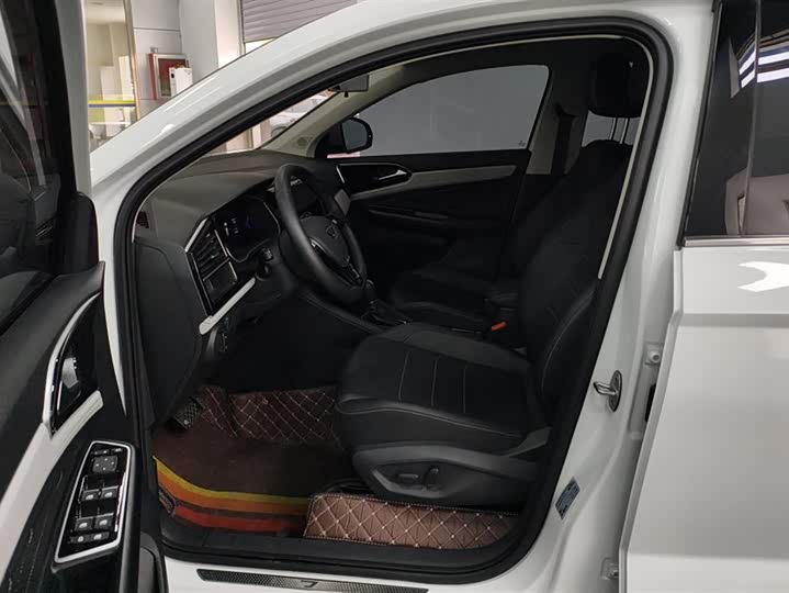 Фото 9 - Jetta VS7