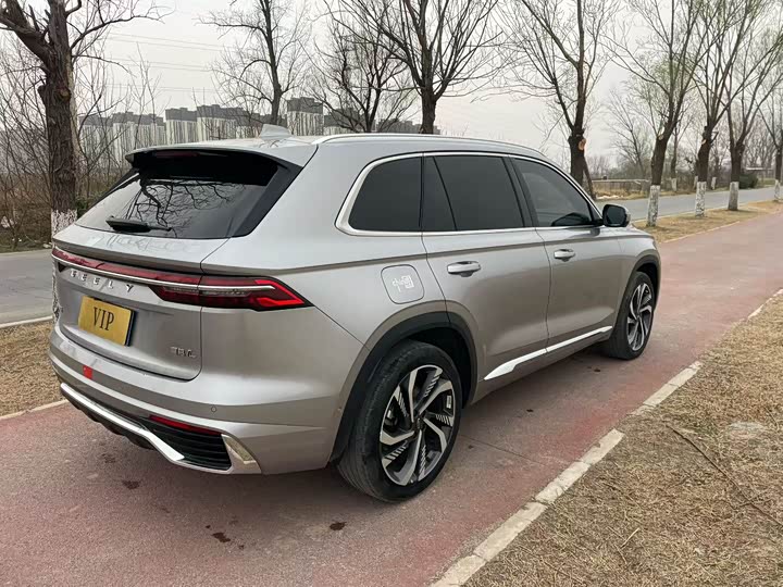 Фото 7 - Geely Monjaro