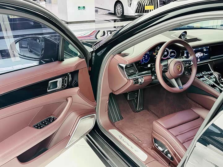 Фото 6 - Porsche Panamera Hybrid