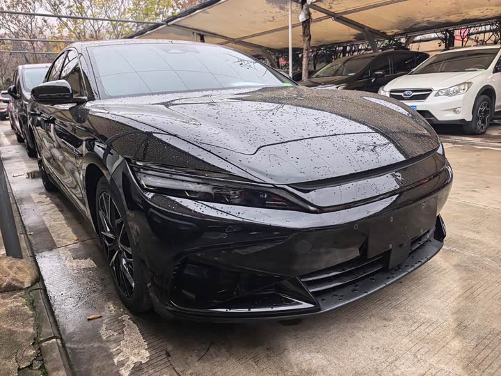 Фото 3 - BYD Han