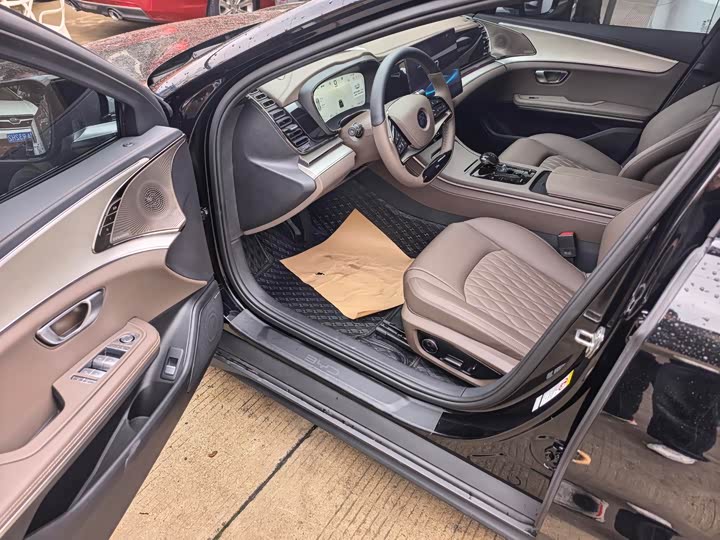 Фото 5 - BYD Han