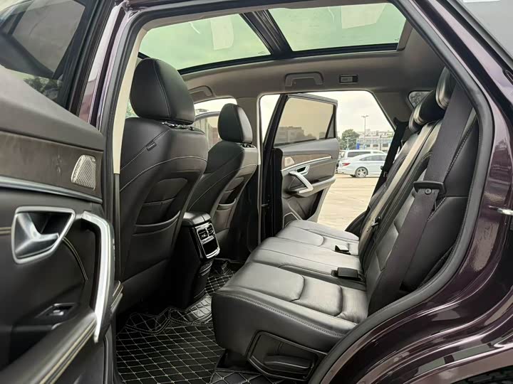 Photo 6 - Jetour X70 Plus