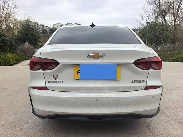 Фото 5 - Chevrolet Monza