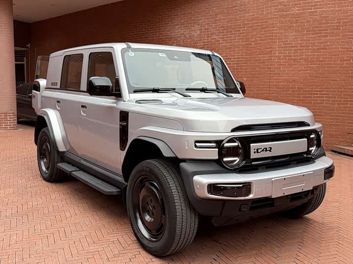 Фото 3 - Chery iCar V23