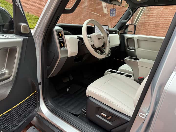 Фото 9 - Chery iCar V23