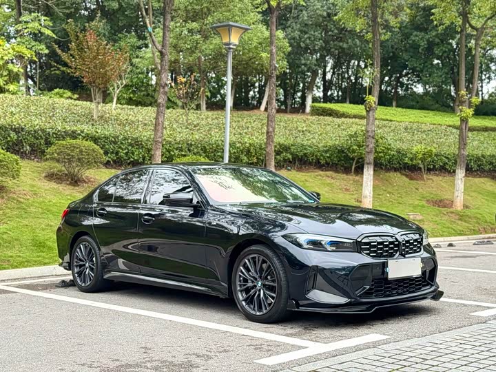 Фото 3 - BMW 3 Series