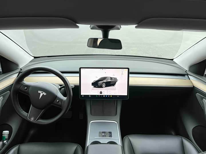 Фото 5 - Tesla Model Y