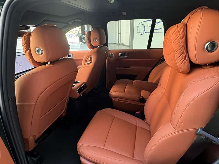 Фото 6 - LiXiang L8