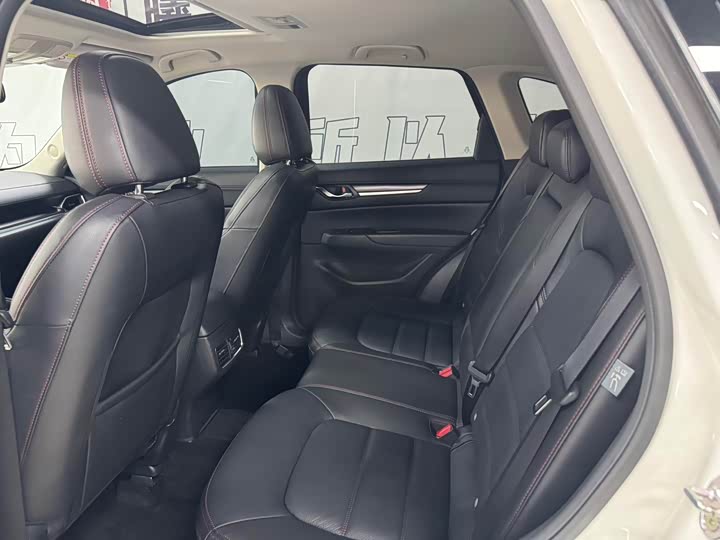 Photo 9 - Mazda CX-5