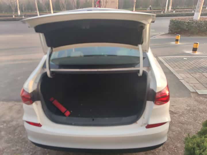 Фото 9 - Chevrolet Monza