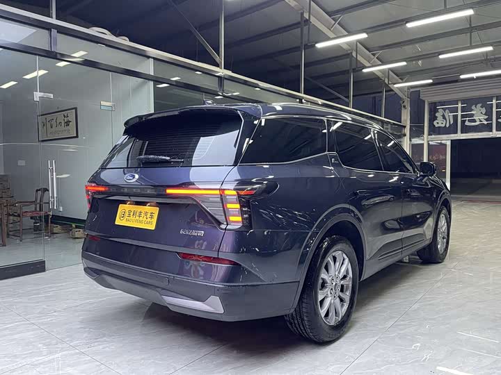 Фото 5 - Ford Edge