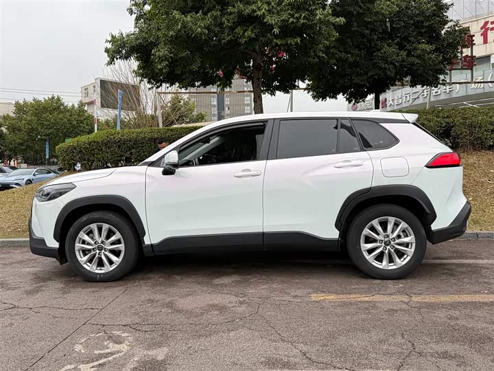 Toyota Corolla Cross 2023 2023款 2.0L 精英版