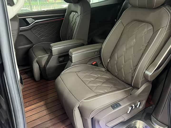 Photo 3 - Volkswagen Viloran