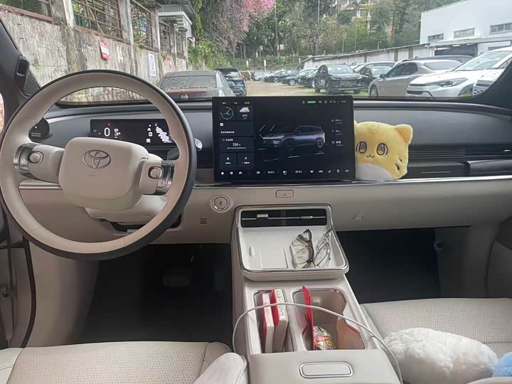 Photo 6 - Toyota bZ3X