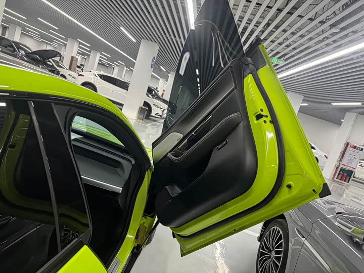 Фото 7 - XPeng P7