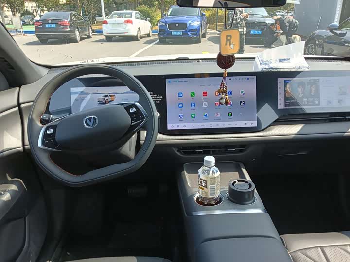 Фото 6 - Changan CS75 Plus