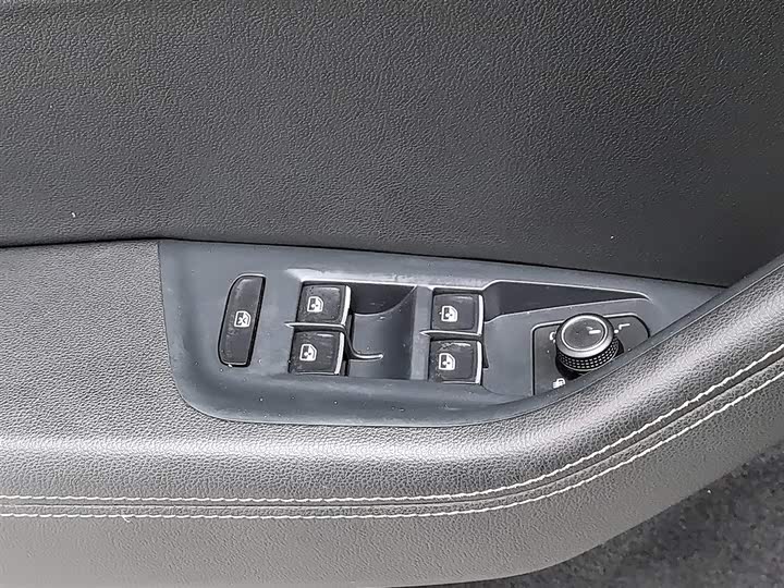 Фото 9 - Volkswagen Magotan GTE Hybrid