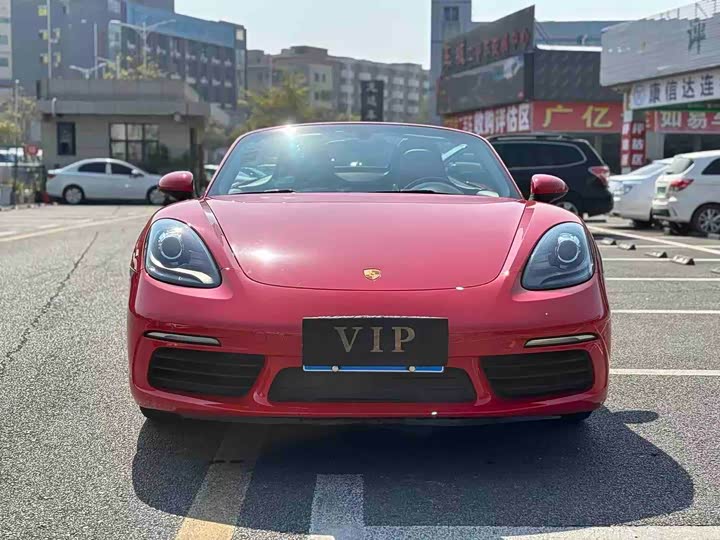 Фото 2 - Porsche 718