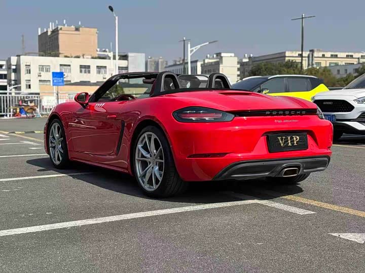 Фото 9 - Porsche 718