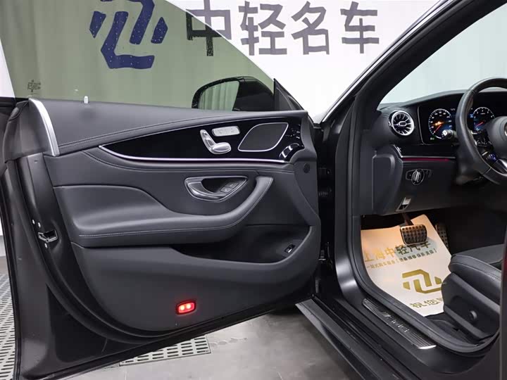 Photo 6 - Mercedes-Benz AMG GT