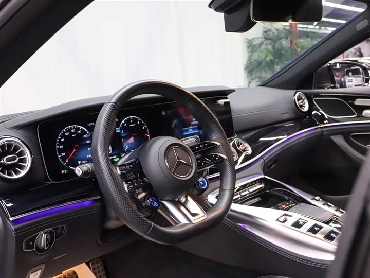 Photo 8 - Mercedes-Benz AMG GT