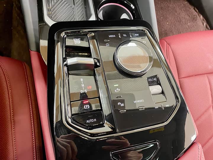 Фото 7 - BMW 5 Series