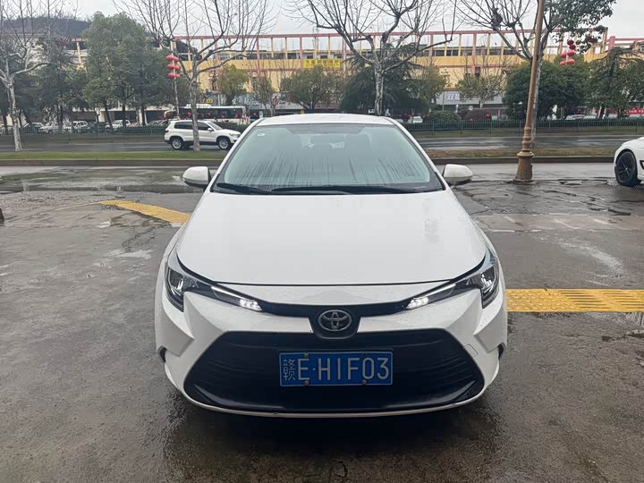 Фото 2 - Toyota Levin