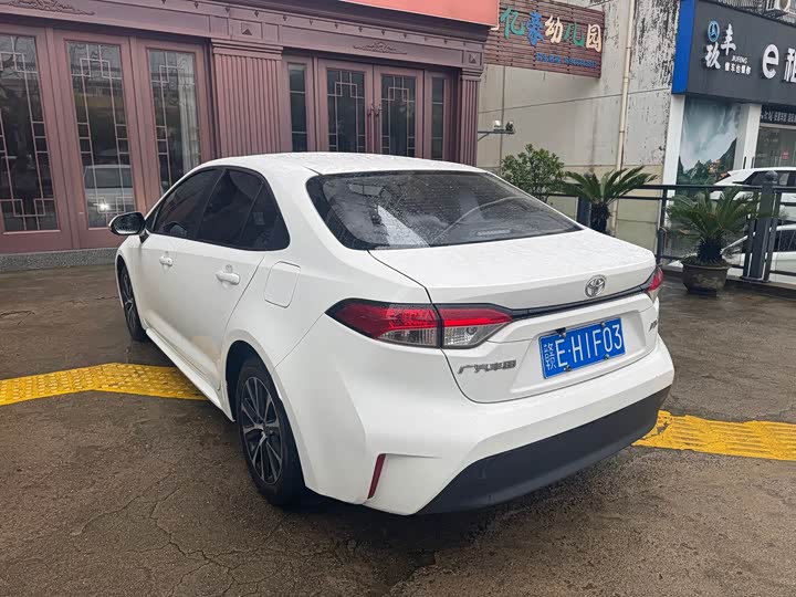 Фото 4 - Toyota Levin