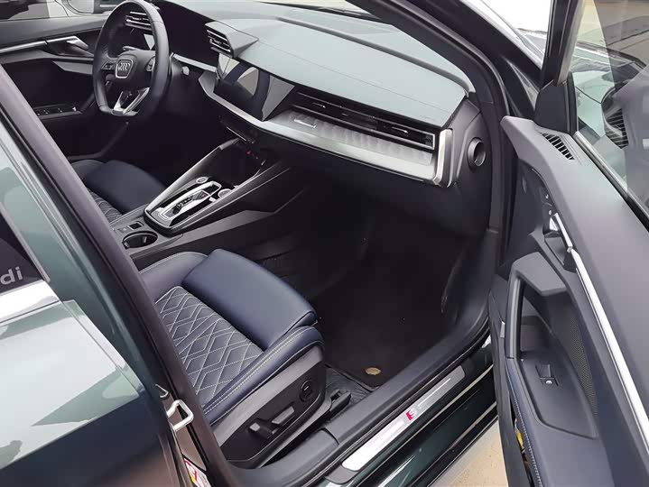 Фото 8 - Audi A3