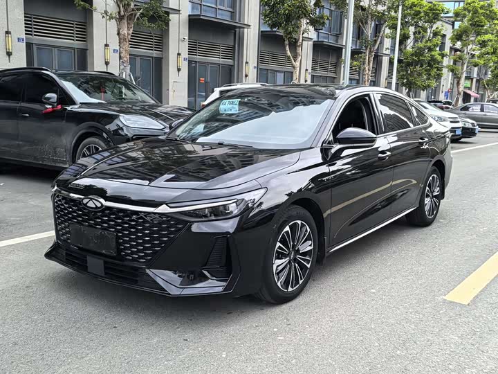 Фото 1 - Chery Fulwin A8