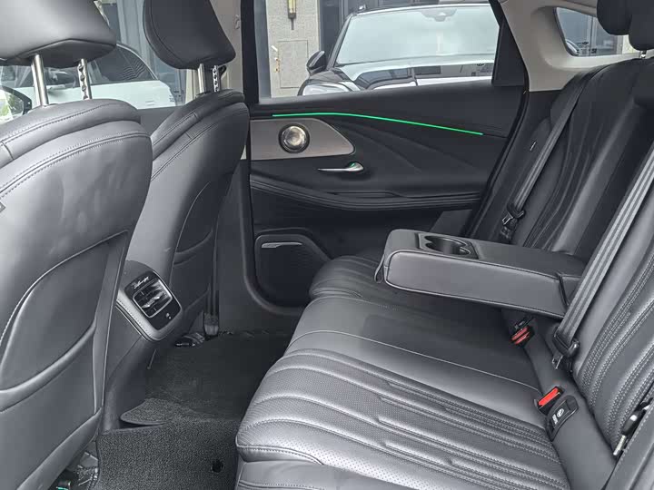 Фото 8 - Chery Fulwin A8