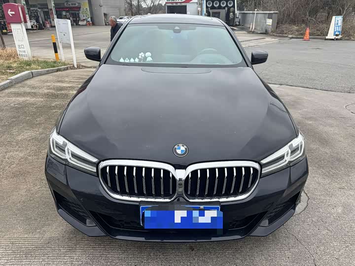 Фото 2 - BMW 5 Series