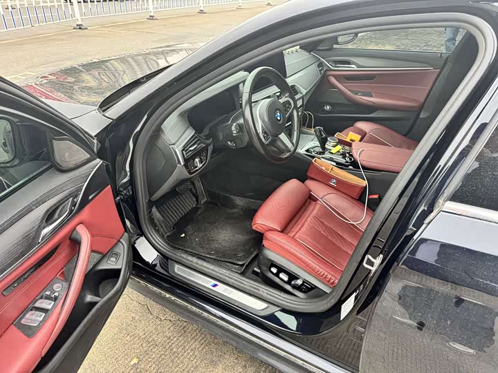 Фото 4 - BMW 5 Series