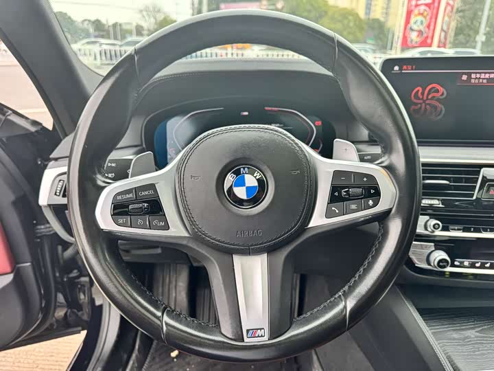 Фото 5 - BMW 5 Series