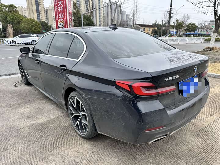 Фото 8 - BMW 5 Series