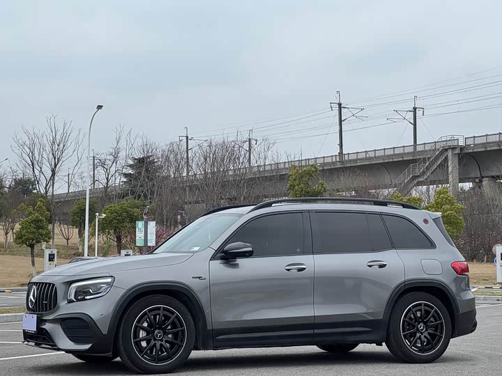 Photo 1 - Mercedes-Benz GLB-Class AMG