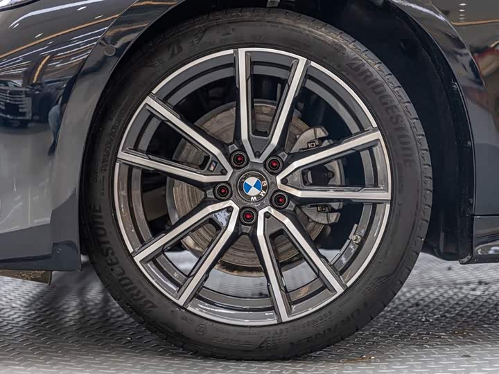 Фото 8 - BMW 3 Series