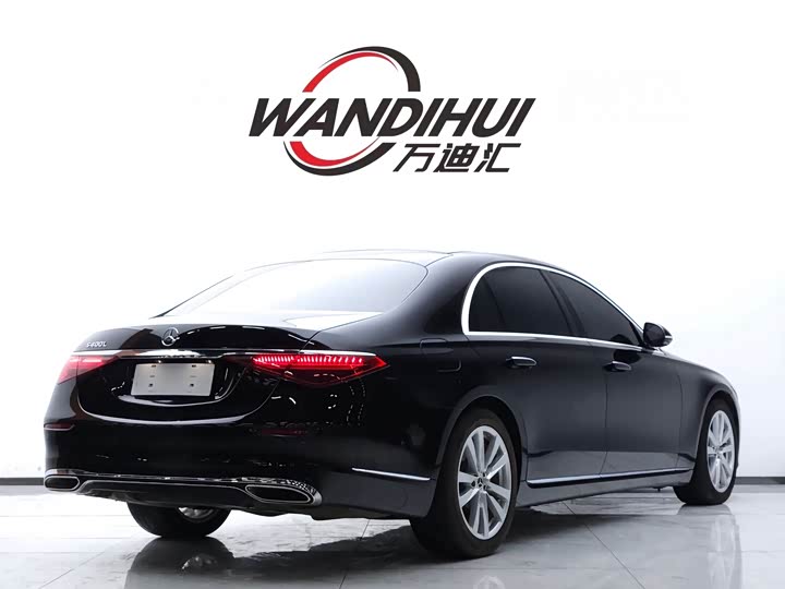 Фото 6 - Mercedes-Benz S-Class